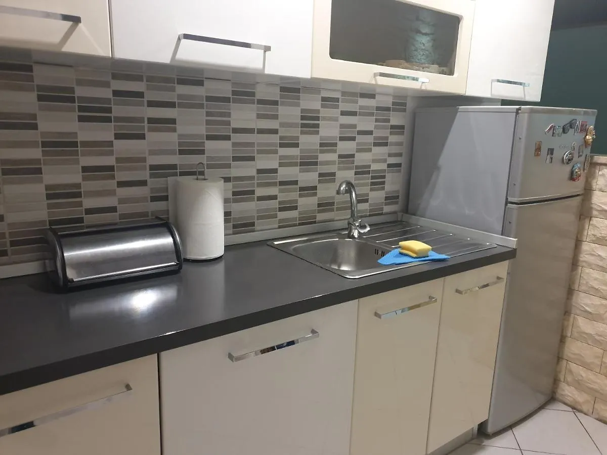 Apartman The Color Of Summer Apartment Cres