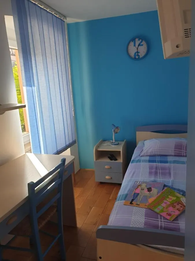 Apartman The Color Of Summer Apartment Cres 0*,